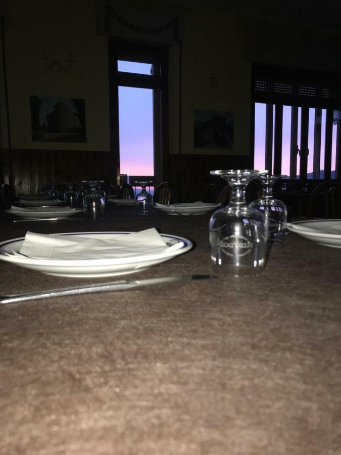 Hotel Mirador آولا المظهر الخارجي الصورة